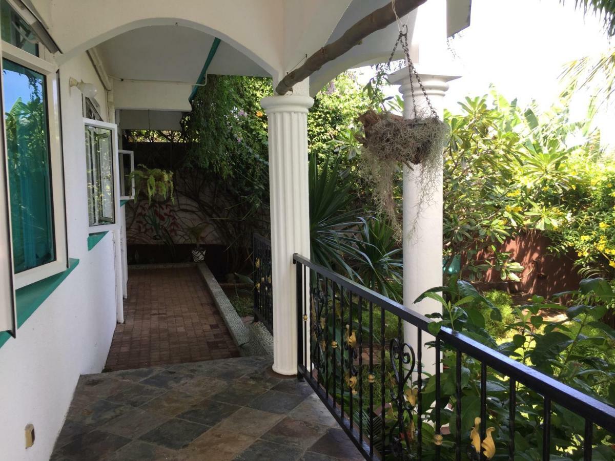 Panorama Villa La Gaulette Exterior foto